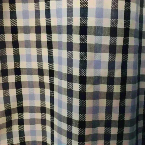 Banana Republic Button Down Shirt XL. No Iron - Picture 5 of 11